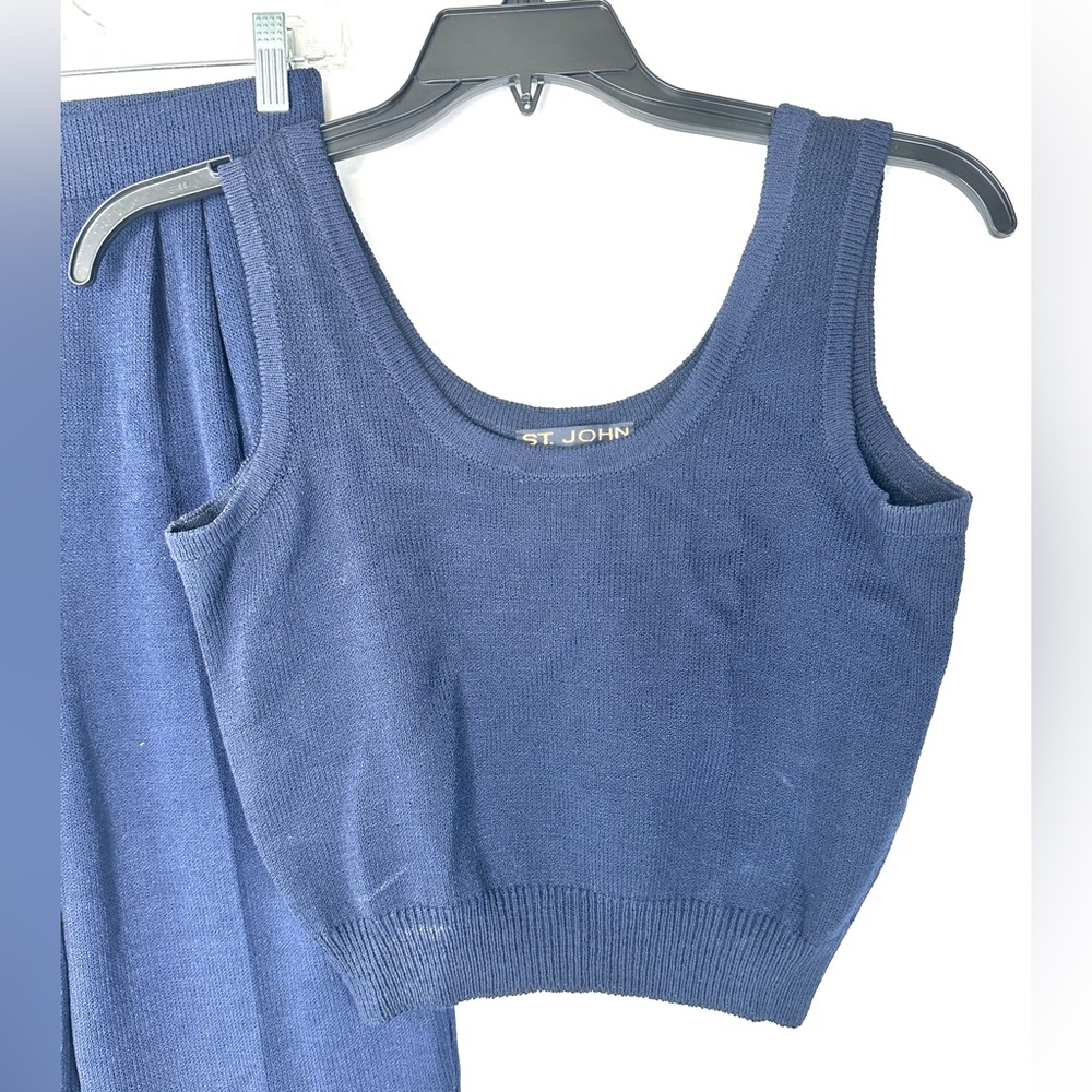 St John Basics Vintage Women Size P Navy Blue Knit Stretchy Tank Top Size Petite